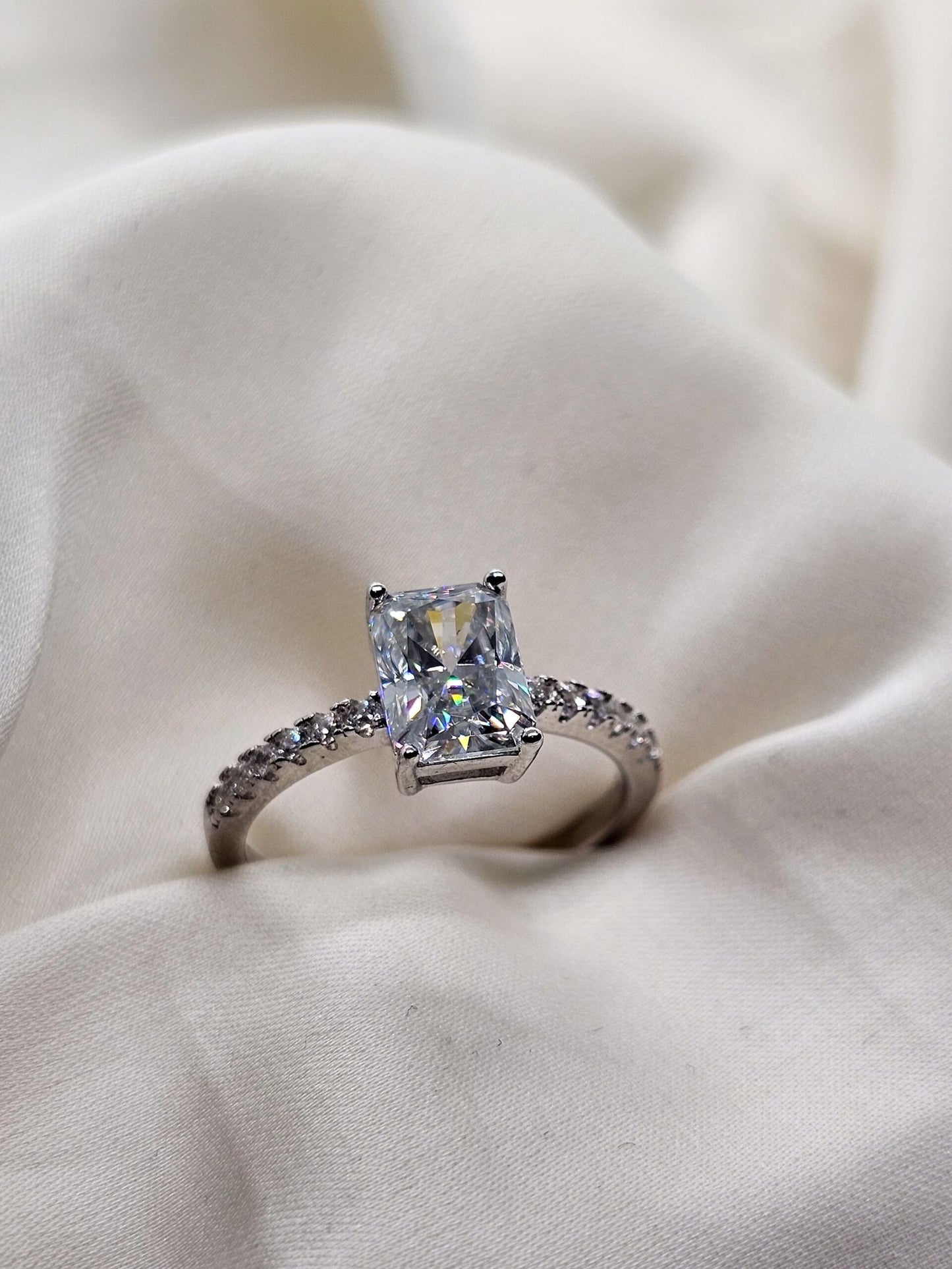 טבעת רדיאנט