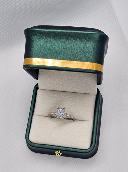 טבעת Radiant Glow