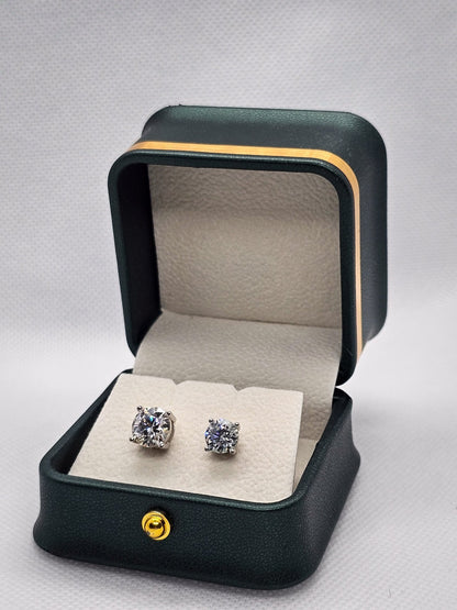 עגילי Solitaire Screw-Back