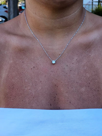 שרשרת Solitaire Floating